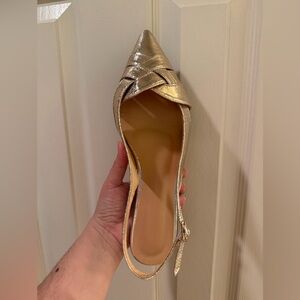 Chic Gold Women's Flats